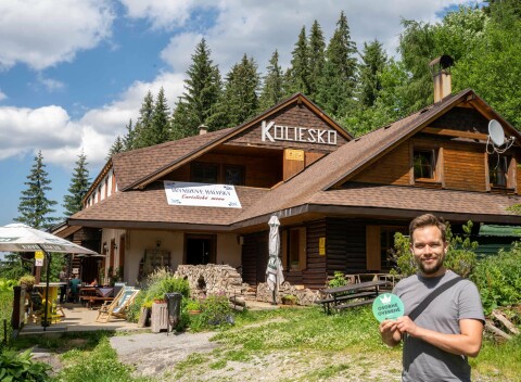 Nízke Tatry pod Chopkom v najvyššie položenej horskej Chate Koliesko s požičaním elektrobicyklov + polpenzia.