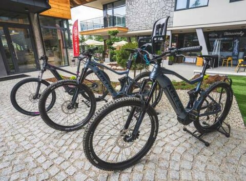E-bike na prenájom v Starom Smokovci: úplne nový zážitok z Tatier.