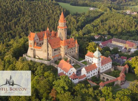 Užíte si plnými dúškami chvíle v nádhernej lesnatej krajine blízko rozprávkového hradu Bouzov. Rodinný pobyt s polpenziou v hoteli Bouzov.