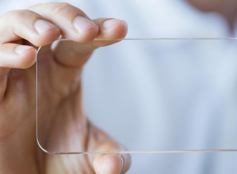 Špeciálne ochranné temperované sklá na iPhone, Samsung a Sony. Chránia pred pádom a poškriabaním. 