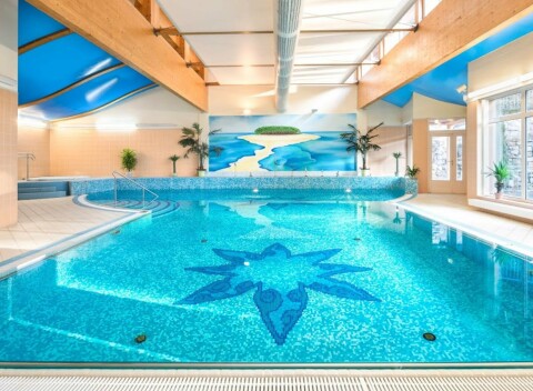 Karlove Vary v Interhoteli Central **** - pobyt s wellness, 4 liečebnými procedúrami a polpenziou.