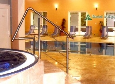 Biele Karpaty s neobmedzeným vstupom do moderného wellness centra a polpenziou.