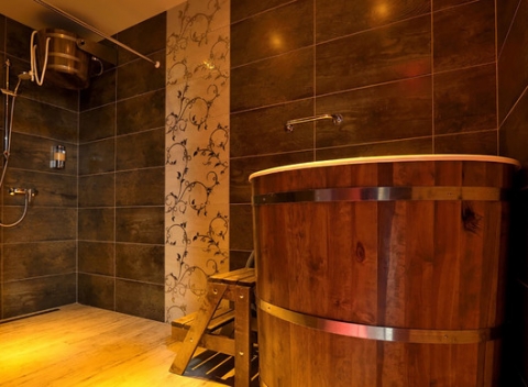 Privátny vstup do wellness pre 2 alebo 3 – 6 osôb + fľaša Prosecca v novootvorenej Sauna Luma.