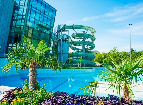 Ostrihom pri hraniciach v Portobello Wellness Hoteli **** priamo prepojenom s termálnymi kúpeľmi + polpenzia.