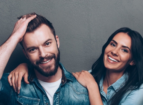 Dámsky či pánsky strih alebo luxusný zábal vlasov s čiernym kaviárom.