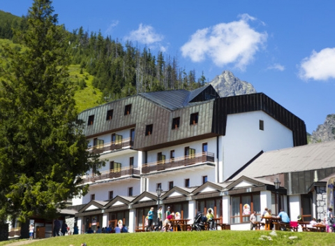 Turistické ubytovanie v hoteli Hrebienok s raňajkami a 2 x obojsmerným lístkom na lanovku.