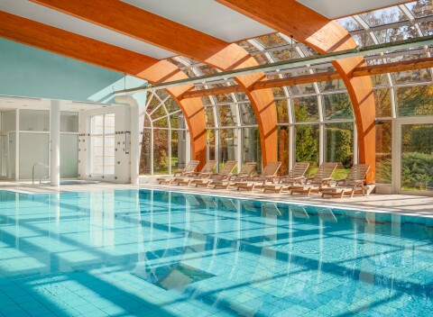 Spa Resort Sanssouci **** s plnou penziou, až 6 procedúrami a neobmedzeným wellness s bazénom.