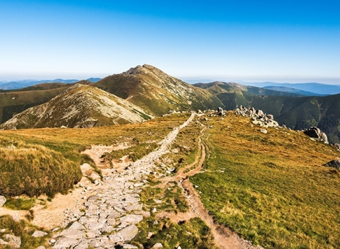 Aktívny relax v nízkotatranskej prírode v Hoteli Barbora*** s polpenziou a wellness.