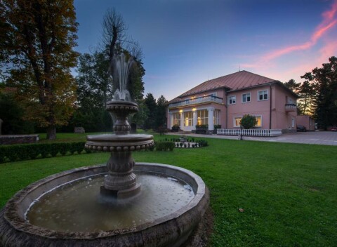 Víkend na Liptove! Svätojánsky kaštieľ sa nachádza v renesančnej budove v obci Liptovský Ján.