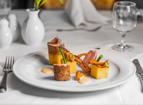 Romantické menu pre 2 osoby v hoteli Arcadia ***** - v jednej z TOP reštaurácií na Slovensku.