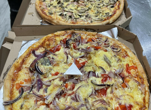 Akcia 1+1€ na pizzu v Papa pizza, Dubnica nad Váhom a Nová Dubnica.