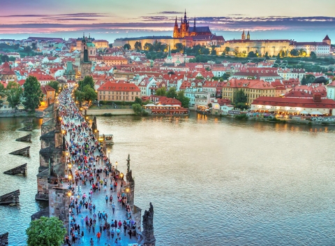 Relax kúsok od Prahy v hoteli Tulipán*** Průhonice  + zľava na vstup do Aquaparku Čestlice.