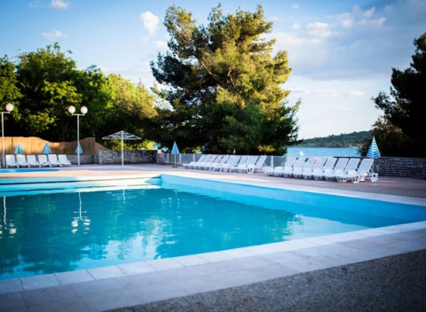 Dovolenka v obľúbenom chorvátskom letovisku Vodice v hoteli Imperial s polpenziou.