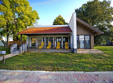 Utečte pred stresom do komfortného hotela Vadkert Major v maďarských kúpeľoch Sárvár.