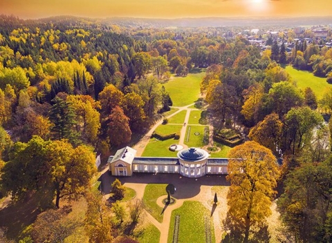 Relaxačný pobyt v Schlosshotel Mariánské Lázně*** s procedúrami a raňajkami v cene.