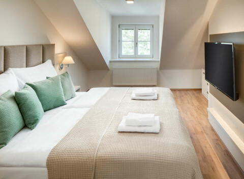 Dizajnové ubytovanie až pre 6 osôb v Louren Apartments v súkromí pražských Holešovíc.