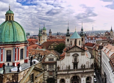 Hotel Ehrlich neďaleko centra Prahy pre dvoch s deťmi a bezplatným parkovaním.