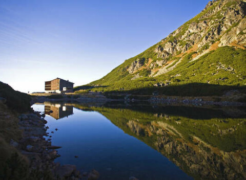 Úžasný relax už len kúsok od neba s polpenziou a wellness na Sliezskom dome****.
