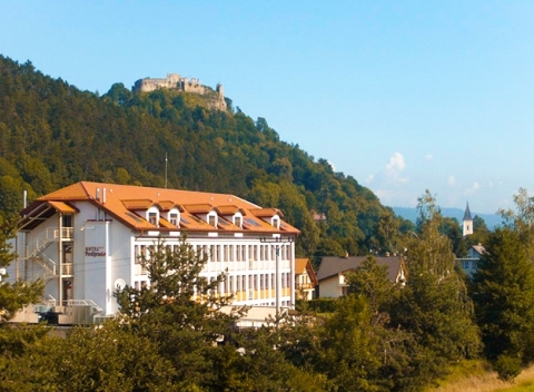 Aktívna dovolenka v prekrásnej prírode Považskej Bystrice s ubytovaním v Hoteli Podhradie***.
