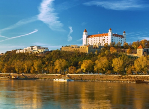 Oddych v Rusovskom rodinnom penzióne s raňajkami spojený s návštevou Bratislavy.