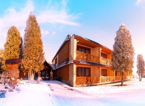 Výhľad na malebnú Oravu z konského chrbta, komfortné ubytovanie a bohatá polpenzia na Ranči u Edyho.