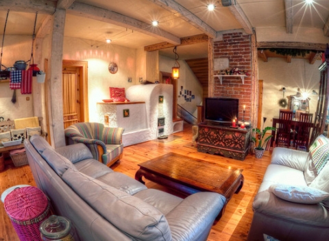 Oddych v jedinečnej atmosfére tatranskej Vily Maria len 4 km od Chodníka korunami stromov.