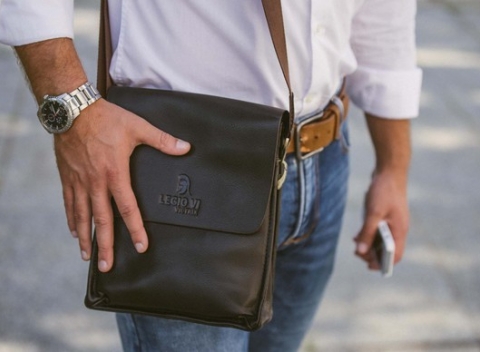 Staňte sa pravým džentlmenom s pánskymi elegantnými taškami Legio VI.