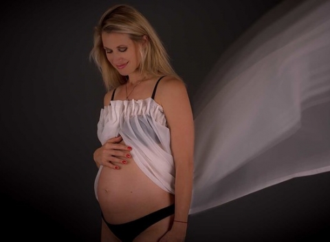 Mesačný kurz gravid jogy a orientálneho tanca pre budúce maminky - správna príprava na pôrod.