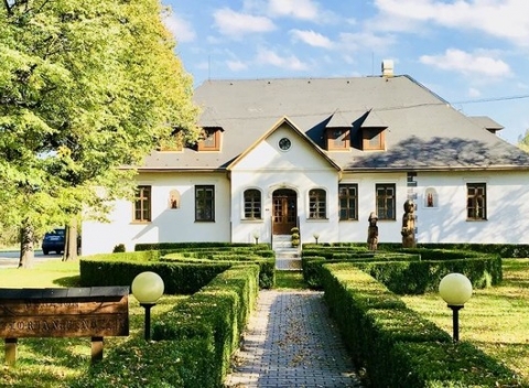 Pobyt pre dvoch v romantickom a honosnom prostredí kaštieľa Benice so vstupom do sauny.