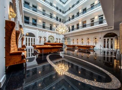 Luxusný hotel Prestige**** v centre Budapešti s michelinskou reštauráciou, vírivkou a saunou.