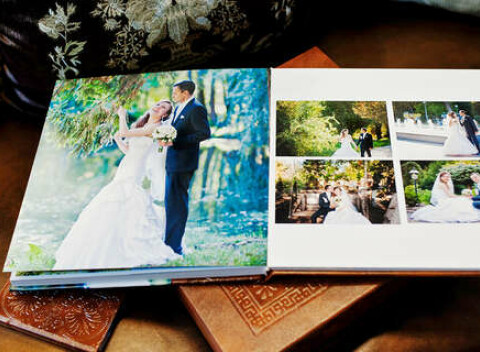 Lesklá fotokniha v tvrdých doskách s 32 až 200 stranami + DARČEK k objednávke.