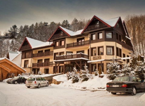 Aktívna dovolenka v pieninských vrchoch. Ubytovanie v 3* Hoteli Smile s polpenziou.