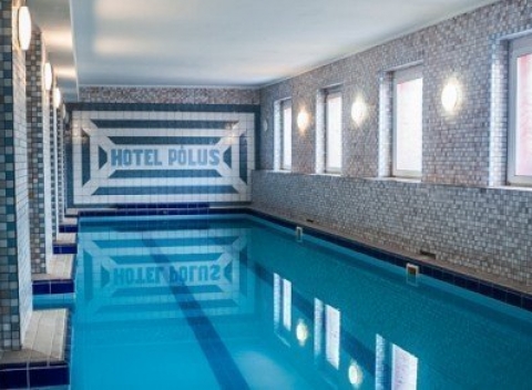 Budapešť v hoteli Pólus *** pri centre mesta s raňajkami a neobmedzeným bazénom.