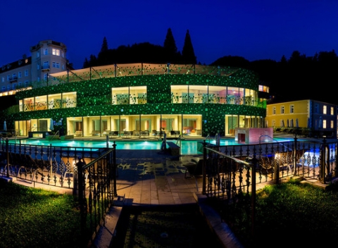 Rodinná dovolenka v liečivých rímskych 4* kúpeľoch v Slovinsku s bohatou polpenziou.