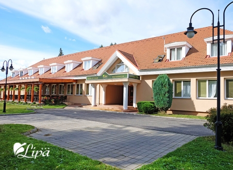 Malebný Szentgotthárd pri hraniciach s Rakúskom so vstupom do obľúbených termálov a polpenziou.