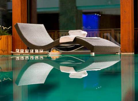 Dokonalý relax vo wellness centre hotela Rozsutec*** s bazénom, 4 saunami a výhľadom na Malú Fatru.