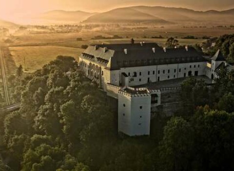 NARODENINOVÁ PONUKA: Pobyt na zámku Grand Vígľaš**** s každodenným wellness, polpenziou a prehliadkou.