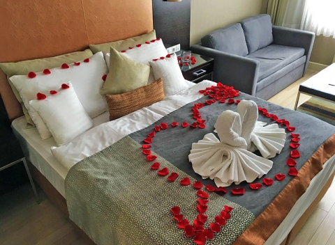 Budapešť luxusne v 4* hoteli pri centre s neobmedzeným wellness a raňajkami.