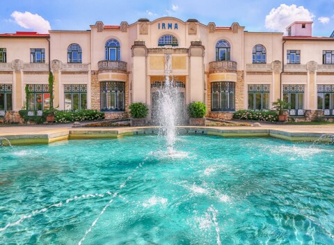 Advent na Kúpeľnom ostrove Piešťany s wellness, polpenziou a procedúrami