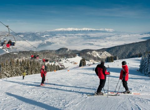 Oddych a regenerácia priamo v Bešeňovej v Hoteli SUMMIT *** s polpenziou a wellness.