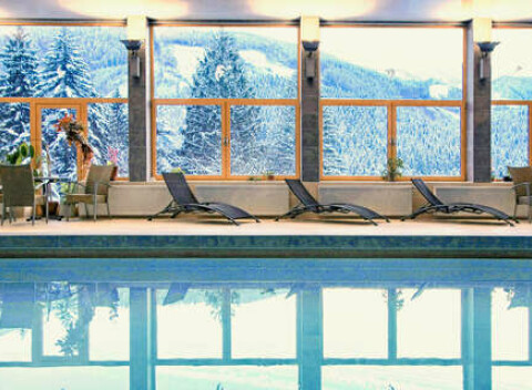Silvester á la James Bond v hoteli Boboty*** pri ski centre Vrátna Malá Fatra so vstupom do wellness