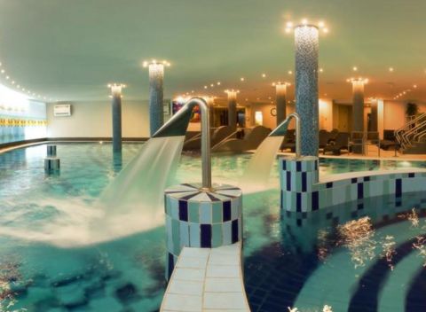 Siófok: wellness rozmaznávanie pre 2 osoby s plnou penziou v CE Plaza Hotel****.