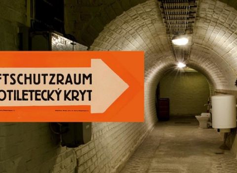 Zážitkový pobyt v atómovom kryte v Brne! 1 noc pre 2 osoby aj s retro raňajkami a fľašou sektu.