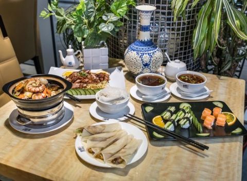 Tradičné ázijské špeciality, 3-chodové menu pre 2 osoby v Dynasty Asian Restaurant.