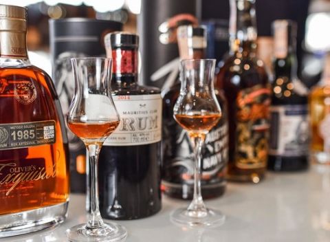 Degustácia 6 výnimočných rumov s prednáškou aj občerstvením od Slainte Fine Spirits.