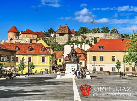 Maďarský Eger romanticky v centre mesta  v Hotel Offi Ház*** s polpenziou + termálne kúpele na dosah.