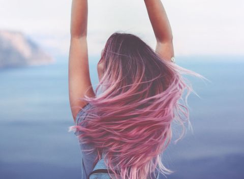 Poďte si po štýlový strih alebo Ombré melír do kaderníckého salóna Hellen v centre mesta Trnava.