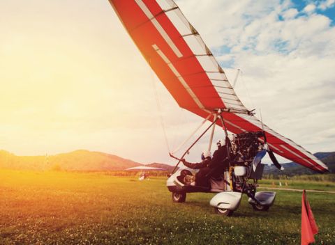Plachtenie v oblakoch ponad Nitru - let v trvaní 20, 30, 40 minút na rogale pre 1 osobu.