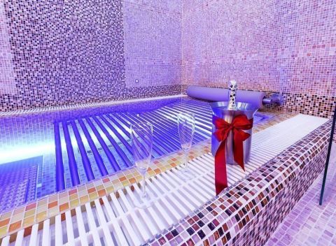Romantický pobyt v štýlovom hoteli Marie-Luisa*** vo vilovej časti Prahy. Tešte sa na plnú penziu a zľavu do wellness.