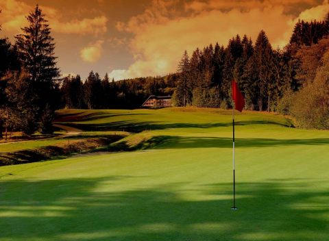 Relax v Nízkych Tatrách v stredisku Tále s ubytovaním v Dependence Hoteli Golf s bazénom.